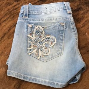 Miss Me Shorts Size 28